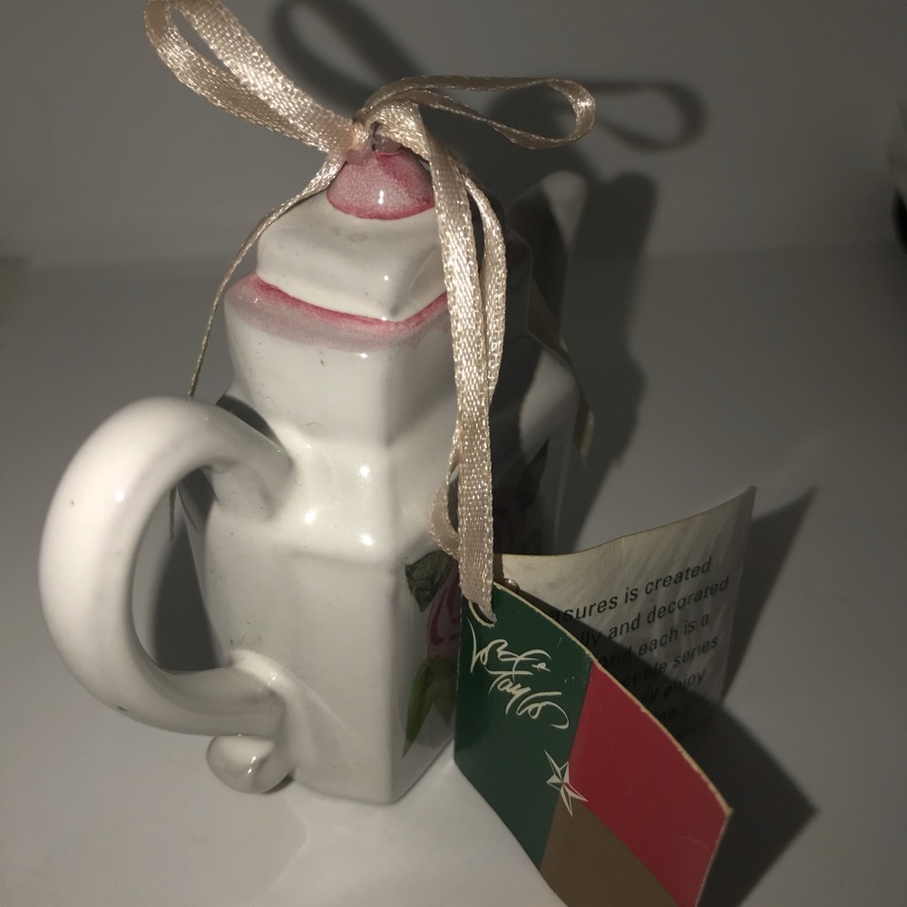 Vintage Lord & Taylor Hand-painted Teapot Ornament - Picture 2 of 3
